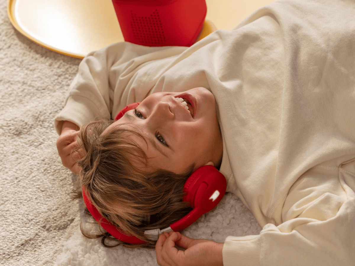 Bluetooth Headphones: Sunset Red image 6