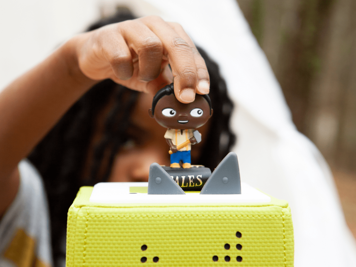 Favorite Tales: John Henry and Other Stories Tonie image 7