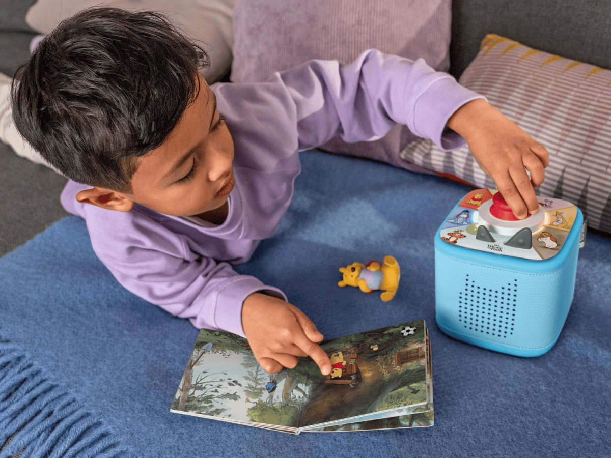 Disney Winnie the Pooh Toniebox 2 Play Set - Sky Blue image 6